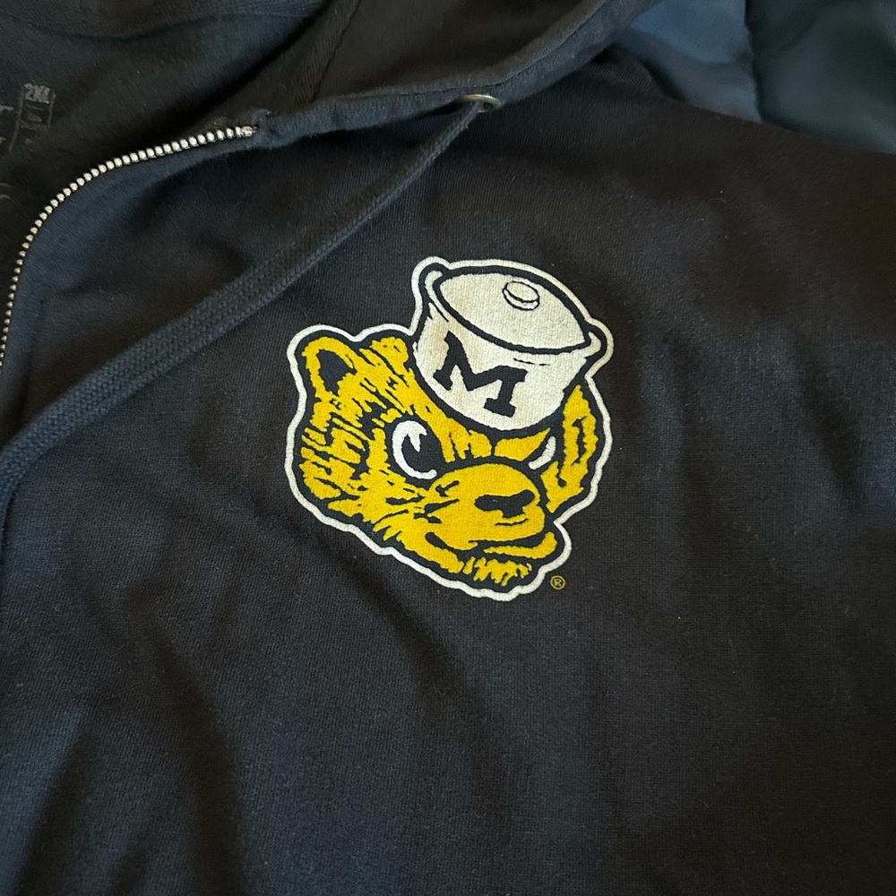 MICHIGAN WOLVERINES MENS BLUE VINTAGE LOGO FASHION HOOD XXL.